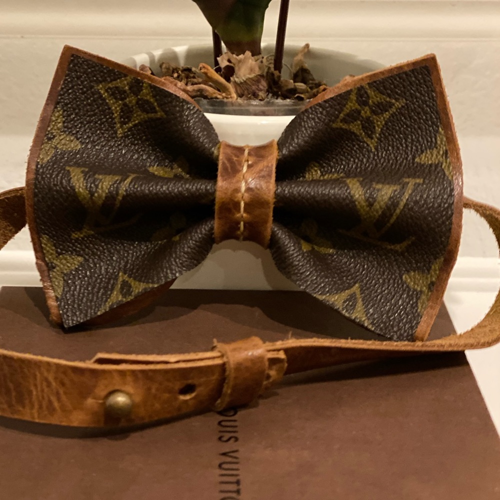 Louis Vuitton Neck Bow Tie LV Bowtie